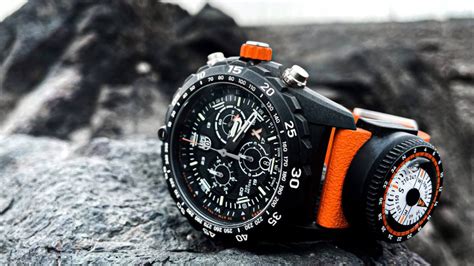 luminox watches website